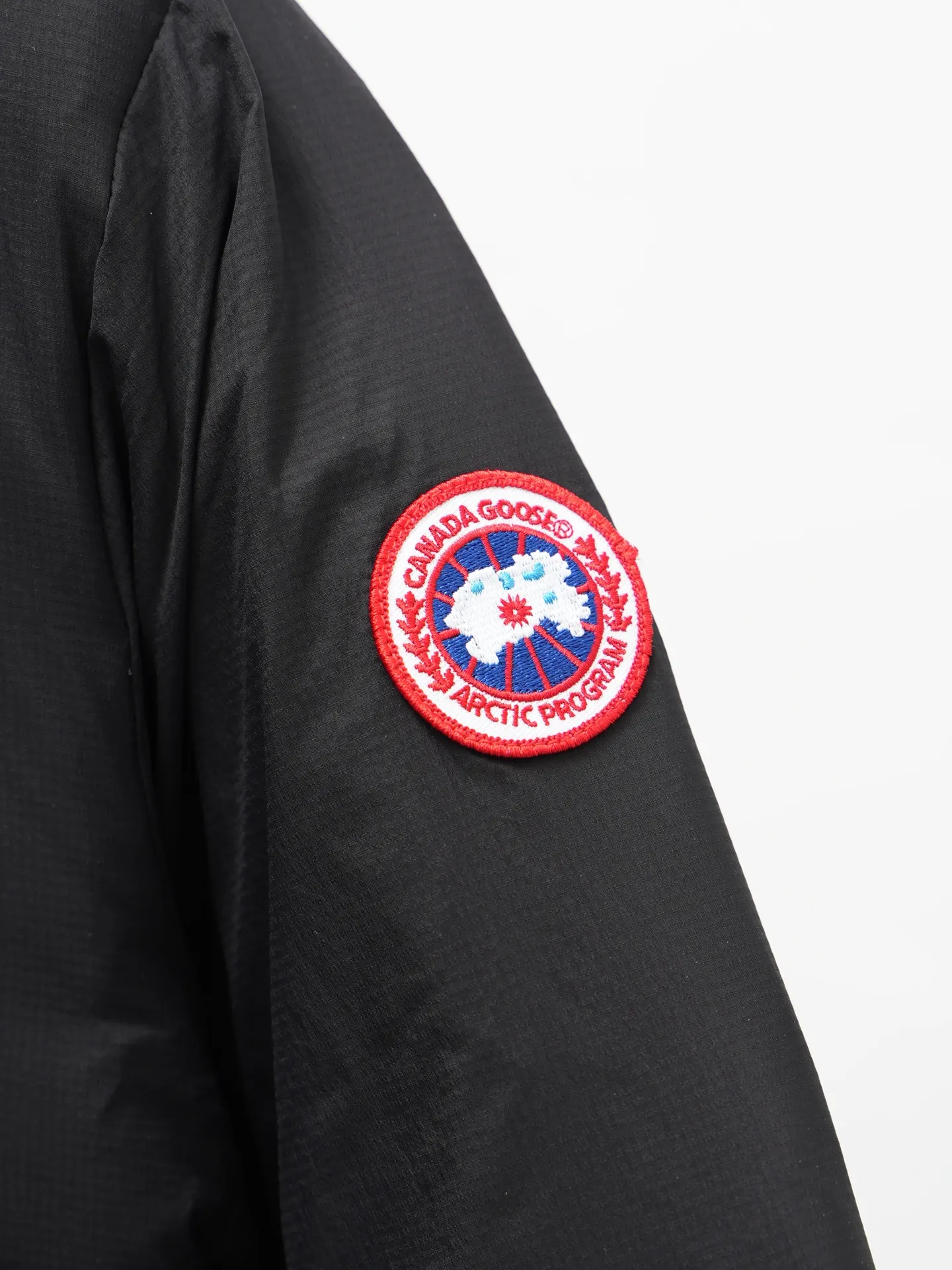 P940 CANADA GOOSE Canada Goose Lodge Men's Down Jacket Large Goose Down Jacket 5079M Black (Red Label)